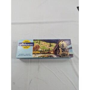 Athearn #1885 HO Scale Baltimore Ohio B&O Baggage Passenger Train Car Kadee